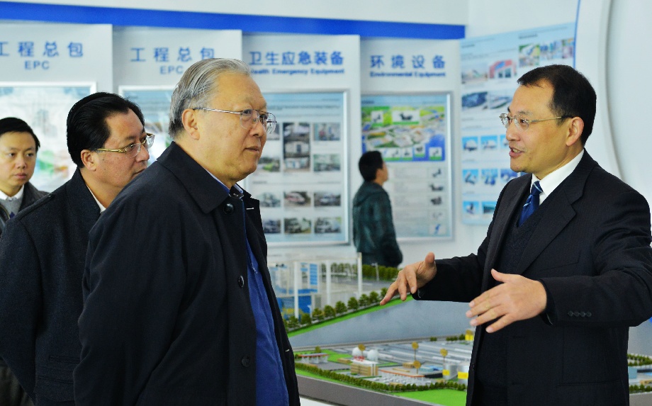 7中國科學院原院長路甬祥調研四聯技術研發.jpg